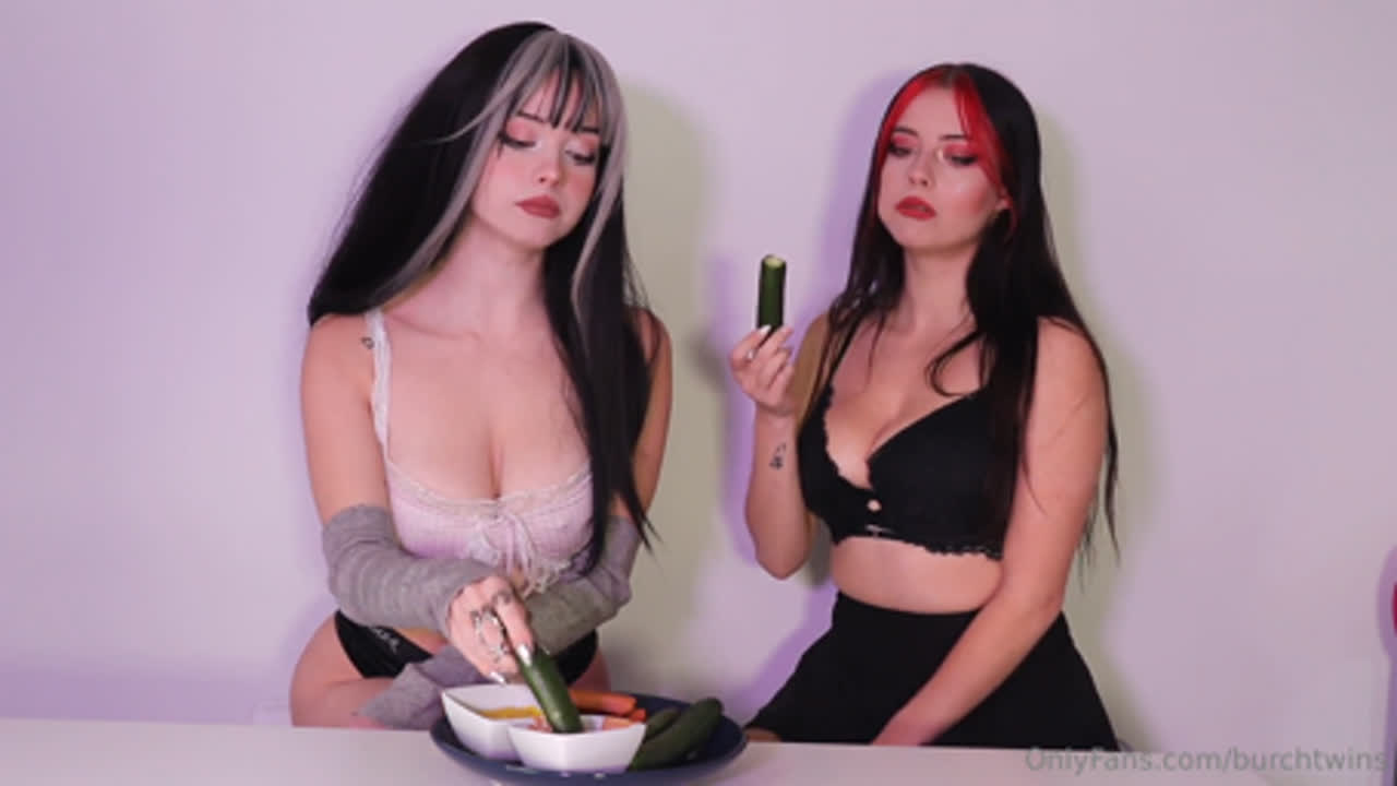 Julia Burch Blowjob Tease Leaked Onlyfans Porn Video