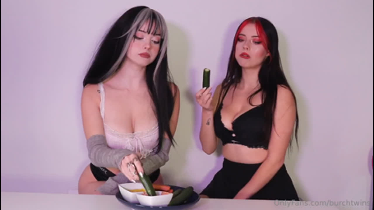 Julia Burch Nude Sexy Blowjob Teasing Leaked Onlyfans Porn Video