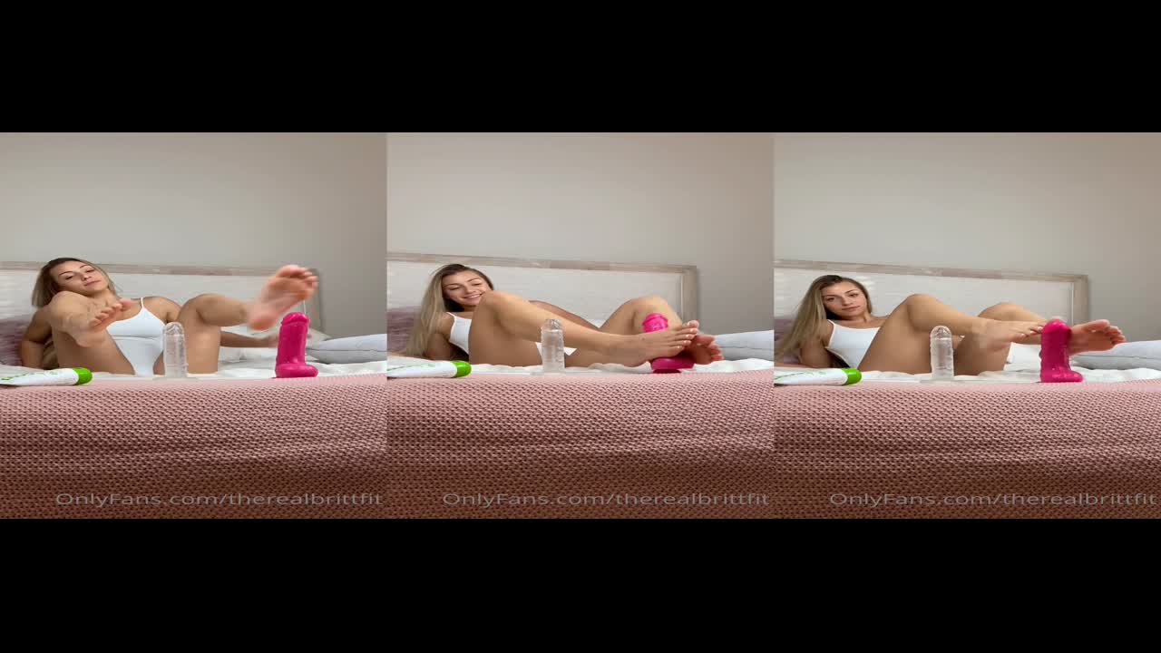 Therealbrittfit Footjob Dildo Leaked Onlyfans Porn Video