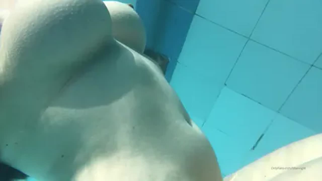 Lilliasright Nude In Pool Leaked Onlyfans Porn Video