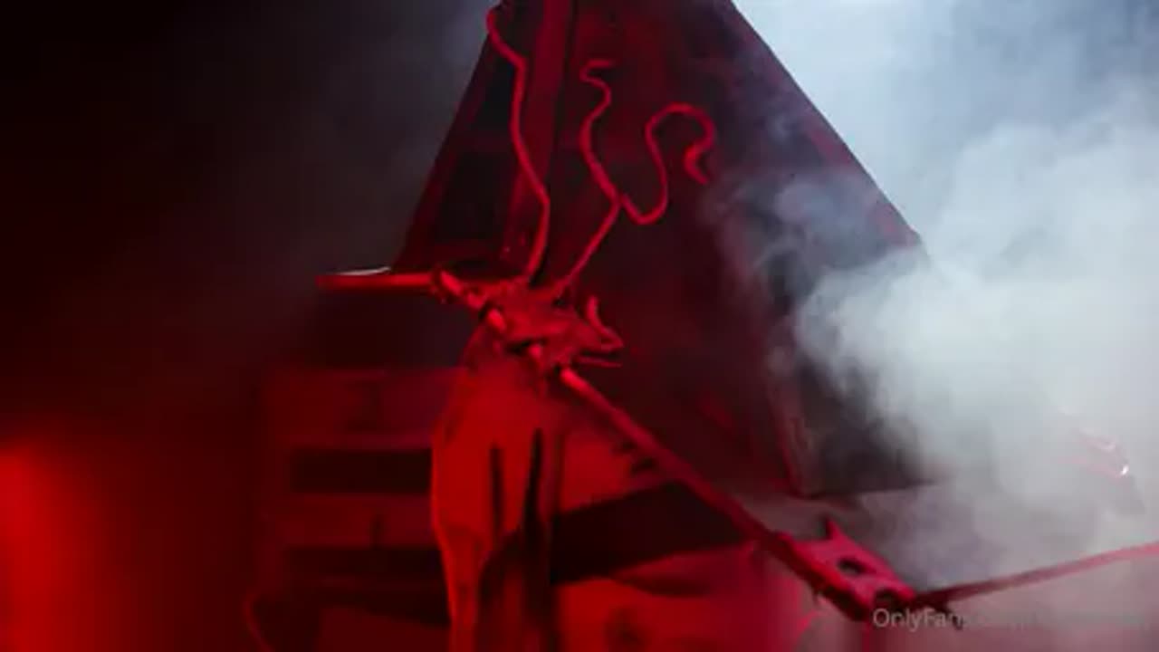 Meg Turney Pyramid Head Cosplay Onlyfans Leaked Onlyfans Porn Video