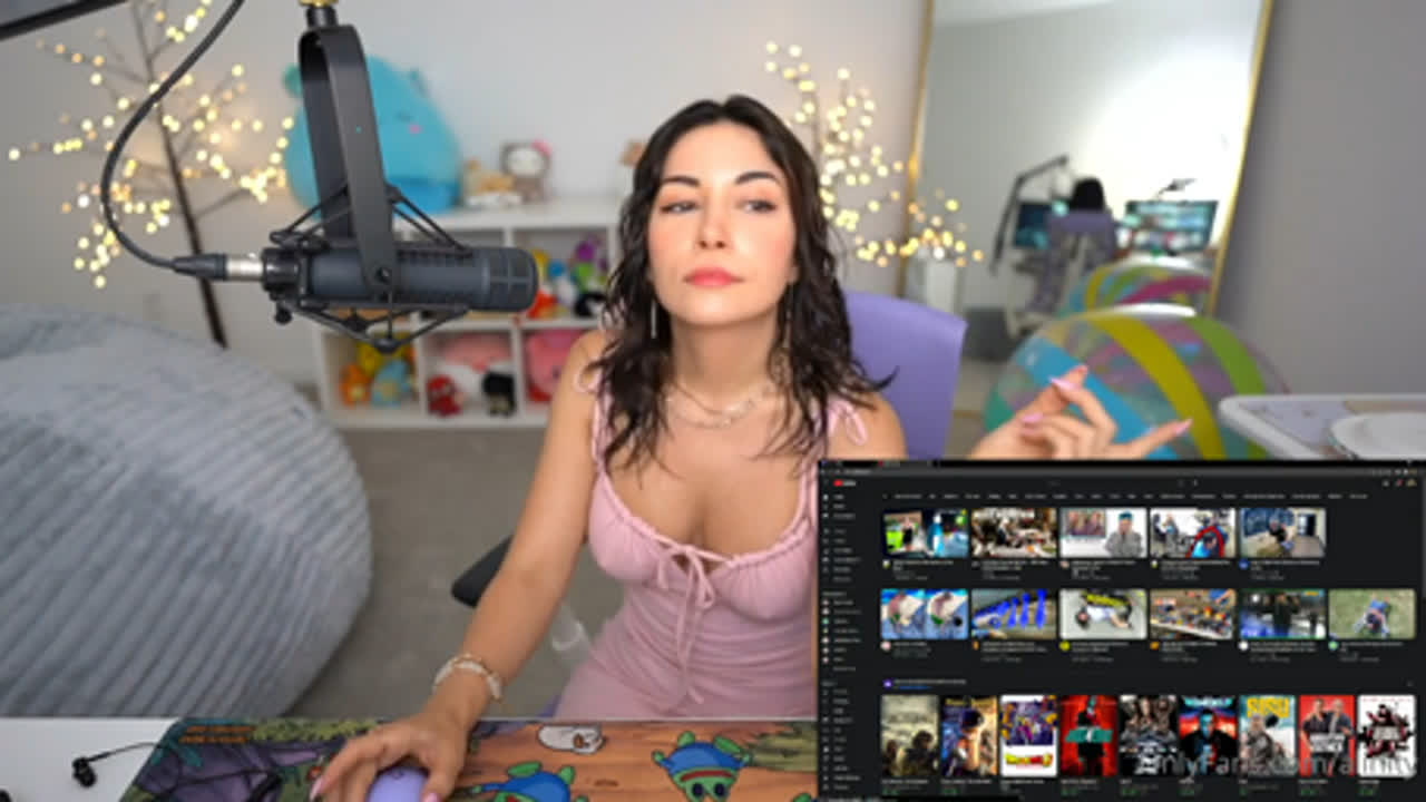 Alinity Going Full Nude After Twitch Stream Leaked Onlyfans Porn Video